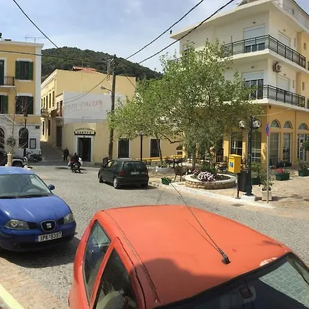 Platanos Agia Marina (Leros)