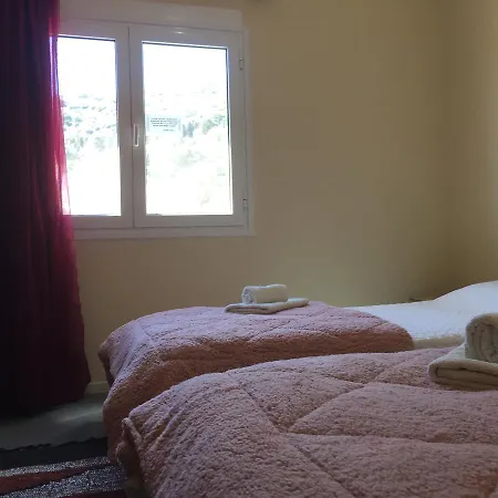 Maison d'hôtes Platanos 3*