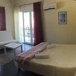Guest house Platanos