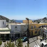 Πανσιόν Platanos 3*