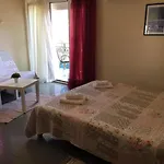 Guest house Platanos