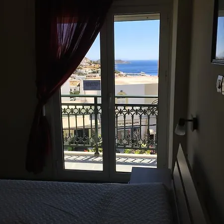 Πανσιόν Platanos 3*