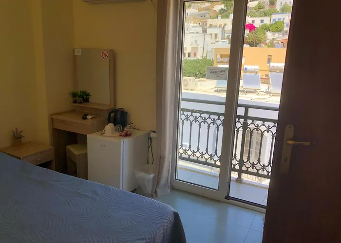 Platanos اجيا مارينا