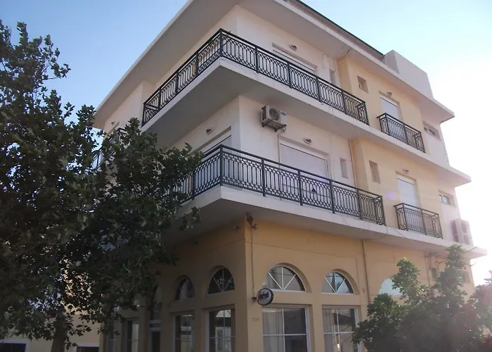 Platanos بيت ضيافة