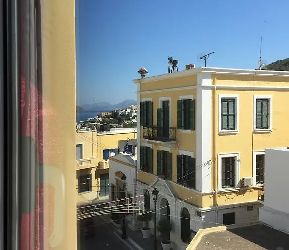 Platanos بيت ضيافة 3*